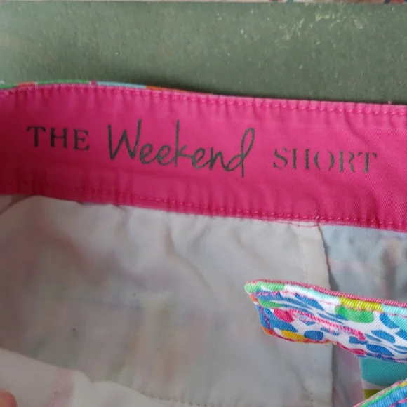 Talbots the Weekend short pink floral - Picture 3 of 3